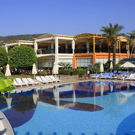 Tt Palace Hotel 4*